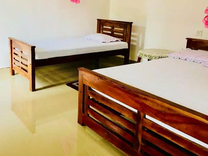 Kumari Guest House Polonnaruwa Exteriör bild